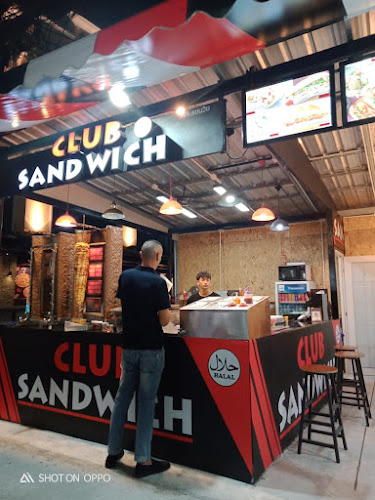 Comentarii opinii despre Sandwich Club