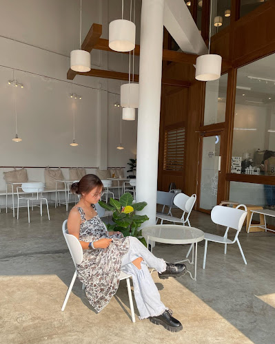 Comentarii opinii despre ฮอตโตะ บัน คาเฟ่ โคราช