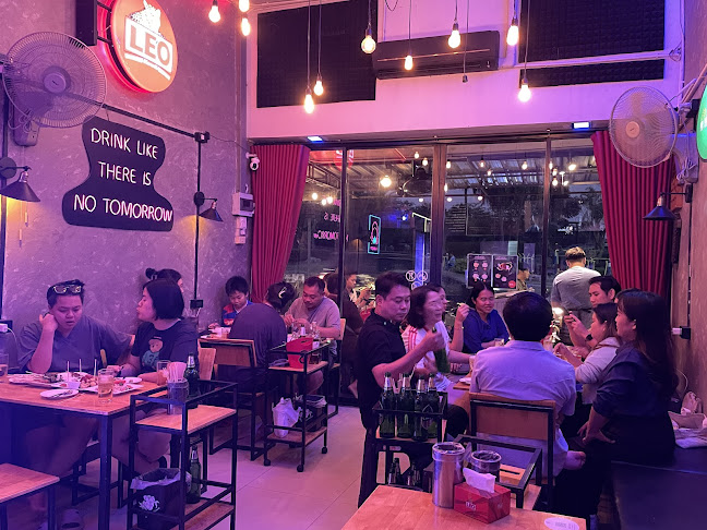 หม่าล่านั่งเพลิน - ถนนชายกว๊านพะเยา - การบริการอาหารและที่พัก