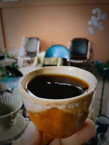 ดริปป่าหัวใจดอกไม้ x อยู่กับก๋ง DripCoffee&Muta Slowbar