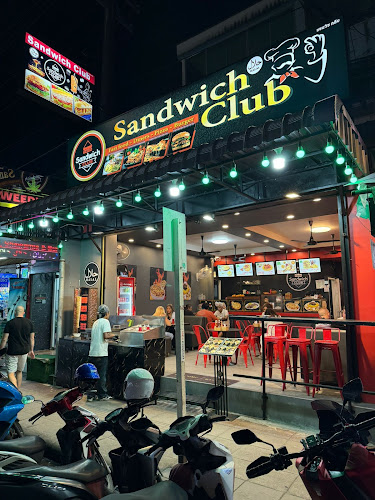 Sandwich Club - อำเภอกะทู้