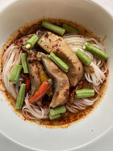 ร้านท่าน้ำโคราช ( ขนมจีนหม้อปลาร้าไฮโซ) By เจ๊กันต์ - การบริการอาหารและที่พัก