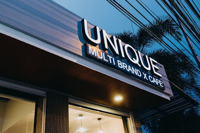 Unique Cafe'