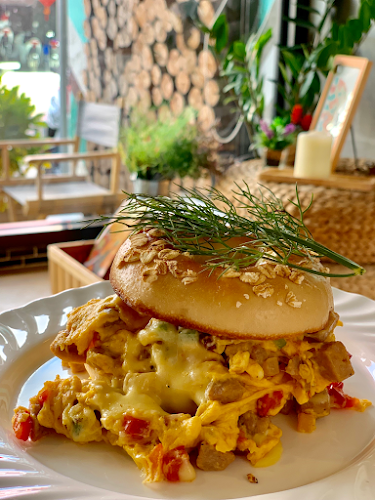 เดอะ เต็นท์ ภูเก็ต