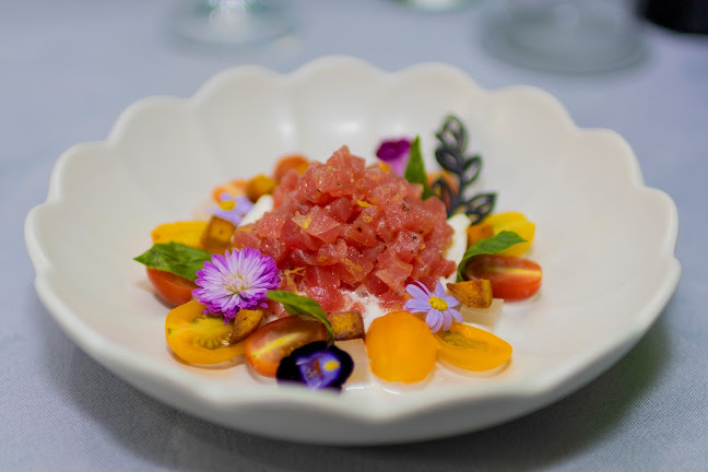 Verdi Italian Restaurant Patong - การบริการอาหารและที่พัก