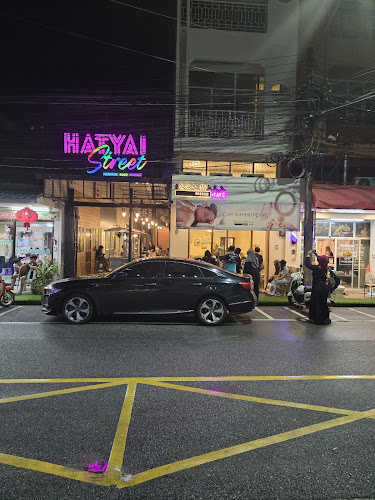 Hatyai Street Massage, Food & Market - อำเภอหาดใหญ่