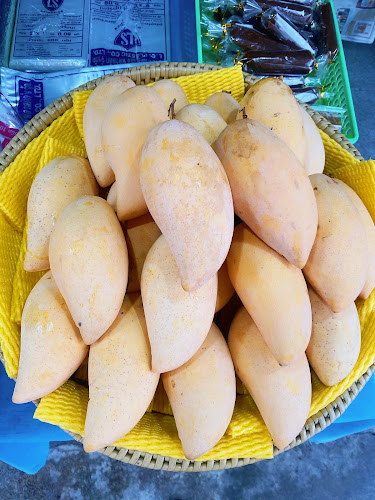 ข้าวเหนียวมะม่วง เจริญพร2 - เมือง