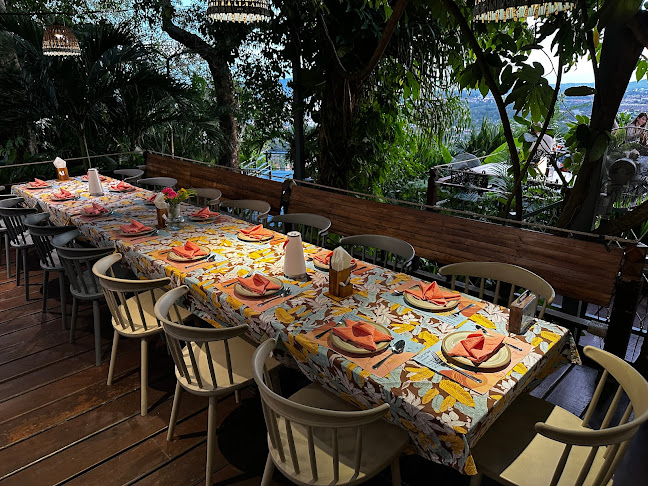 Tunk-ka Cafe local cuisine restaurant / ทุ่งคา-กาแฟ ร้านอาหารพื้นเมือง