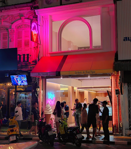 BeSweet - การบริการอาหารและที่พัก