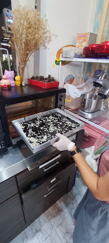 150/2 ถ. เทพกระษัตรี ตำบลตลาดใหญ่ อำเภอเมืองภูเก็ต ภูเก็ต 83000