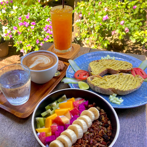 Maybelle's Coffee Garden - Restaurant & Cafe