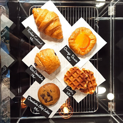 อินเลิฟคาเฟ่ & มิวสิค - ขอนแก่น - การบริการอาหารและที่พัก