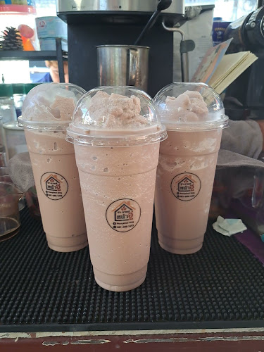 Opinii despre ชา กาแฟ หน้าอู่ în อำเภอเมืองนครสวรรค์ - การบริการอาหารและที่พัก