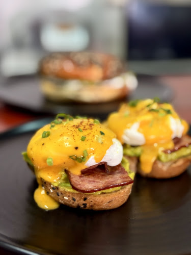 Lalanta Cafe & Restaurant