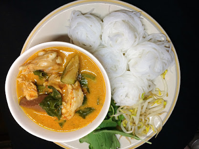 Granny Jai Khanom Jeen - ย่าใจขนมจีน