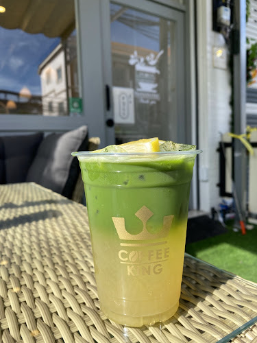 Coffee King By PMK - การบริการอาหารและที่พัก