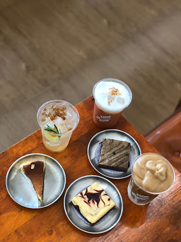 Opinii despre Koon cafe (คูณ) în อำเภอเมืองอุบลราชธานี - การบริการอาหารและที่พัก