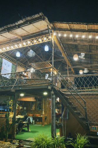 สะบายดี Sabaidee. - การบริการอาหารและที่พัก