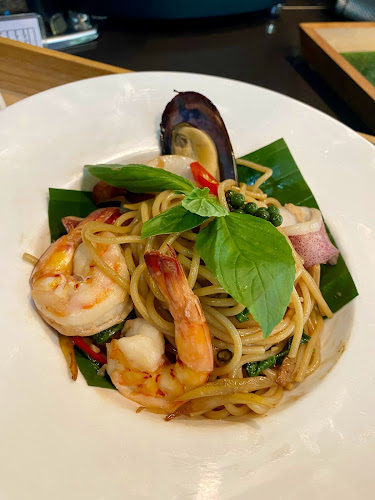 บ้านคุณตาลอฟท์คาเฟ่ @แหลมฉบัง - อำเภอศรีราชา