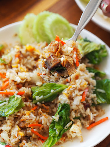 Opinii despre แม่กินรีเกี้ยนทอดภูเก็ต în อำเภอเมืองภูเก็ต - การบริการอาหารและที่พัก