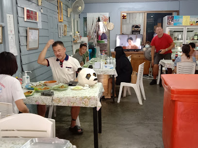 ร้านจัดจ้าน โดยโกแดง