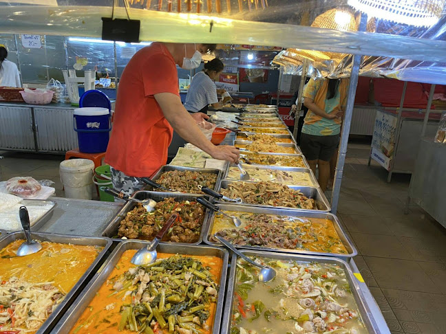 Opinii despre ร้านแม่สุดใจแกงสด สาขาตลาดหัวรถไฟ în เมือง - การบริการอาหารและที่พัก