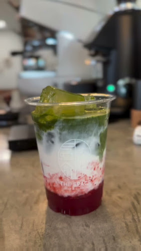 Opinii despre THE SPACE COFFEE & COMMUNITY în อำเภอหาดใหญ่ - การบริการอาหารและที่พัก