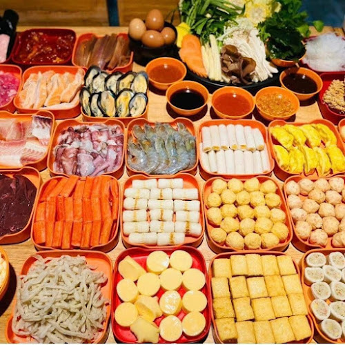 เฟรนด์ชาบู & บีบีคิว - การบริการอาหารและที่พัก