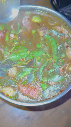 Opinii despre อินเลิฟคาเฟ่ & มิวสิค - ขอนแก่น în อำเภอเมืองขอนแก่น - การบริการอาหารและที่พัก