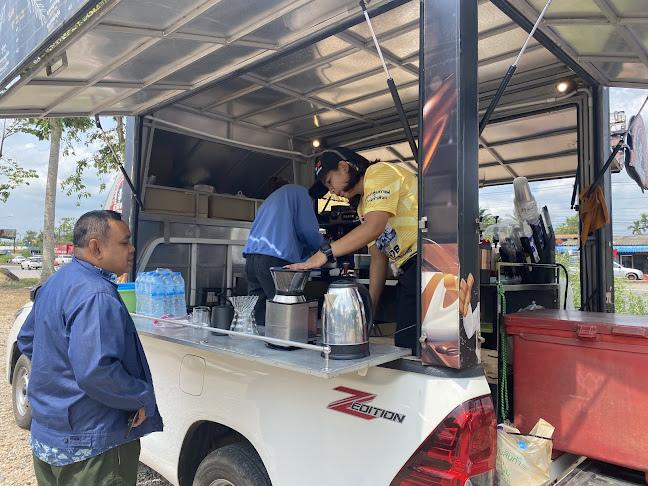 ท่าข้าม 67/1 ถ.เพชรเกษม ตำบล ท่าข้าม อำเภอท่าแซะ ชุมพร 86140