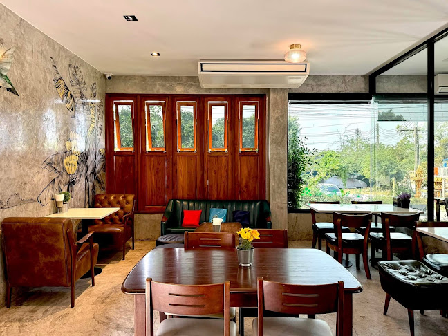 บ้านคุณตาลอฟท์คาเฟ่ @แหลมฉบัง - การบริการอาหารและที่พัก