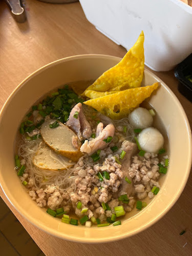 ก๋วยเตี๋ยวต้มยำเข้าเส้น - Khaozen noodles - อำเภอบางละมุง