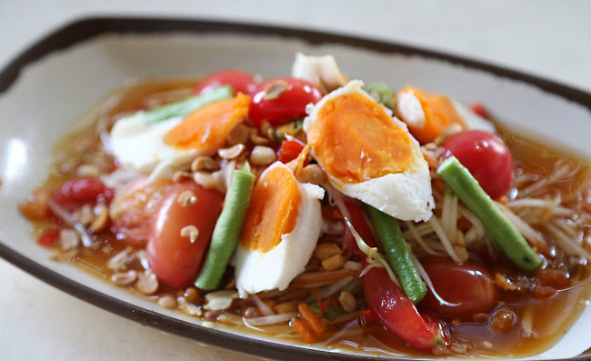 แซบนัวครัวอิสาน Zab Nour - การบริการอาหารและที่พัก