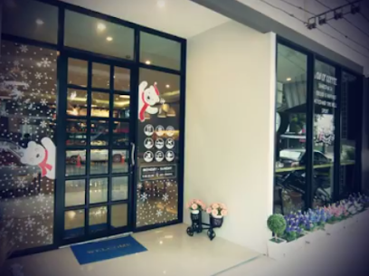 Famoso Cafe&Restaurant