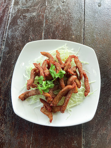 Comentarii opinii despre ร้านสิงห์บุรี​ อาหารพื้นบ้าน