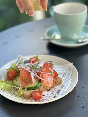 Comentarii opinii despre Baby lion cafe