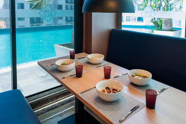 Opinii despre Cafe Blu Pattaya în อำเภอบางละมุง - การบริการอาหารและที่พัก