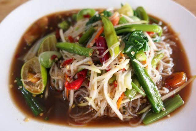 Opinii despre ร้าน กินป่ะล่ะ în อำเภอธัญบุรี - การบริการอาหารและที่พัก