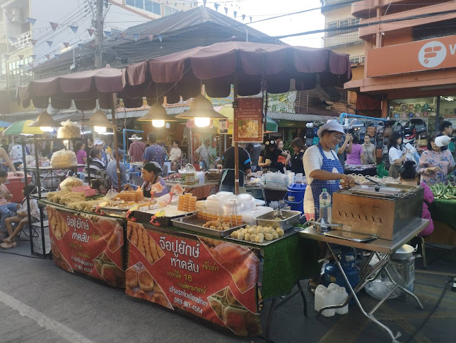 จ๊อปูยักษ์ หาดลับ นาเกลือ 18 - อำเภอบางละมุง