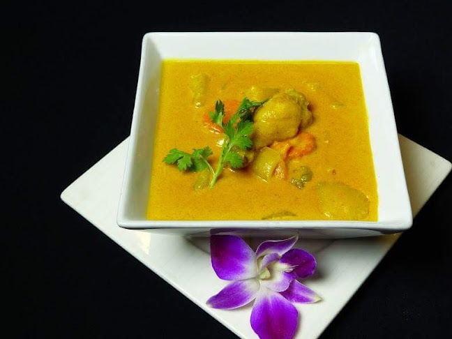 Opinii despre The Place Phuket în อำเภอกะทู้ - การบริการอาหารและที่พัก