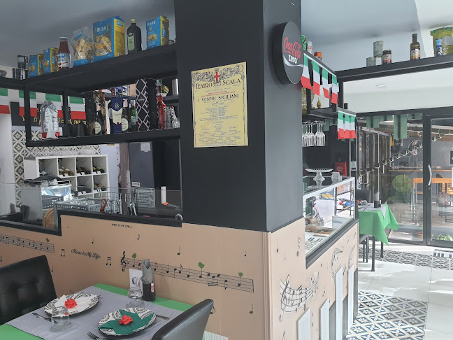 Verdi Italian Restaurant Patong - การบริการอาหารและที่พัก