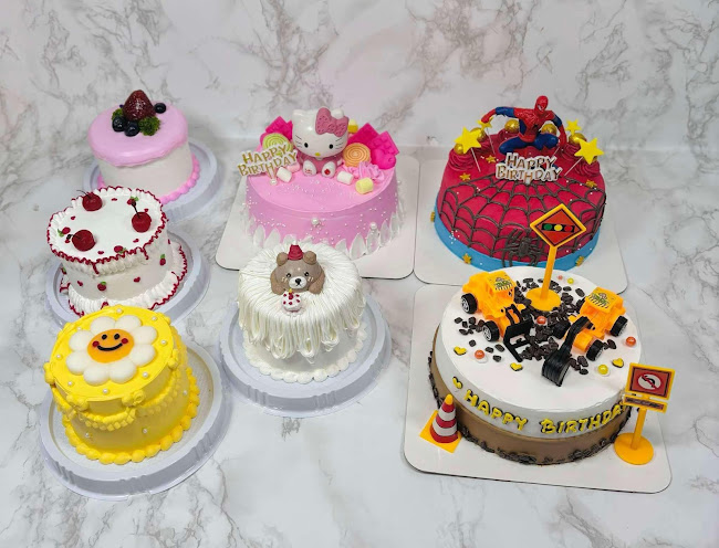 Opinii despre Pawee Cakes Patong - พาวี่เค้กป่าตอง în อำเภอกะทู้ - การบริการอาหารและที่พัก