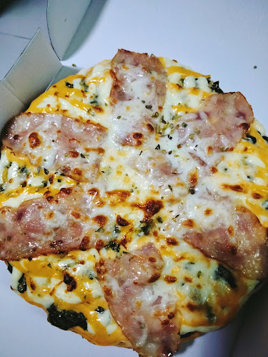 Opinii despre พิซซ่าเจ้าวายุ în อำเภอบางพลี - การบริการอาหารและที่พัก