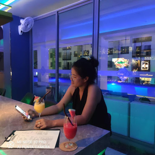 Comentarii opinii despre Cafe Blu Pattaya