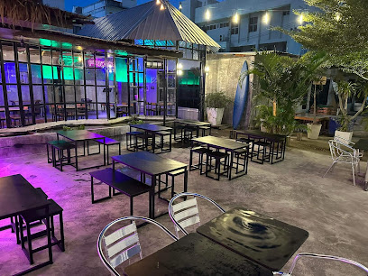 Friday คืนวันสุข พัทยา