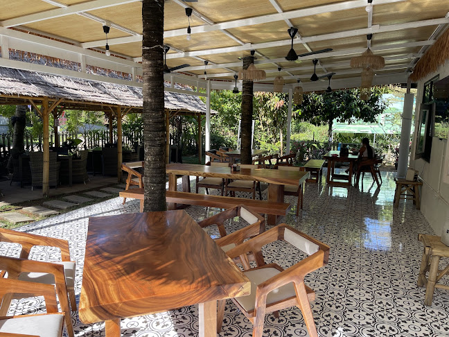 Maybelle's Coffee Garden - Restaurant & Cafe