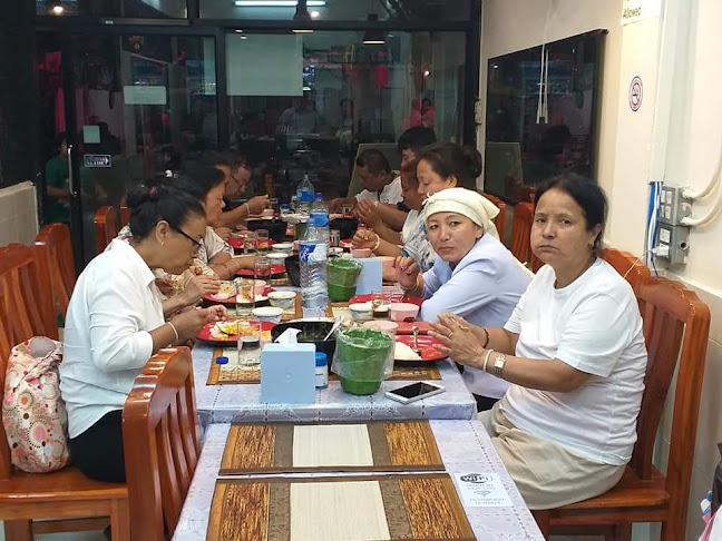 Shree Krishna 100/% Pure Veg. Restaurant Pattaya - การบริการอาหารและที่พัก