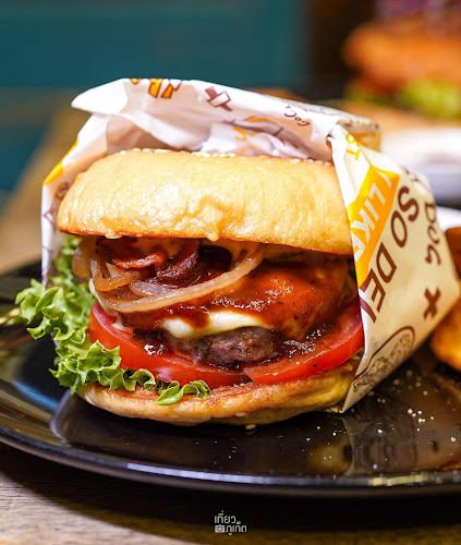 101 2 ตำบลตลาดเหนือ เมือง ภูเก็ต 83000