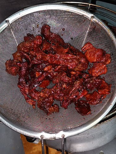 Comentarii opinii despre ร้าน จ่อย ลาบก้อย