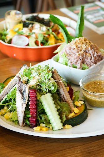 Opinii despre โอ้กะจู๋ สาขามาร์เก็ตวิลเลจ รังสิต în อำเภอธัญบุรี - การบริการอาหารและที่พัก